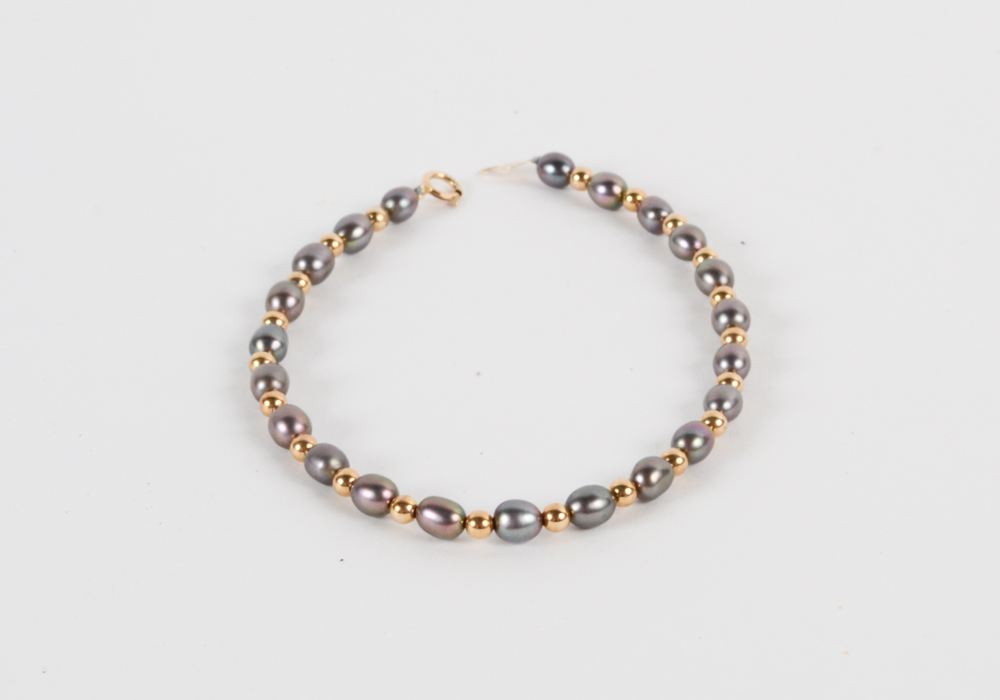 Dyed Freshwater Pearl and 14K Gold Bracelet