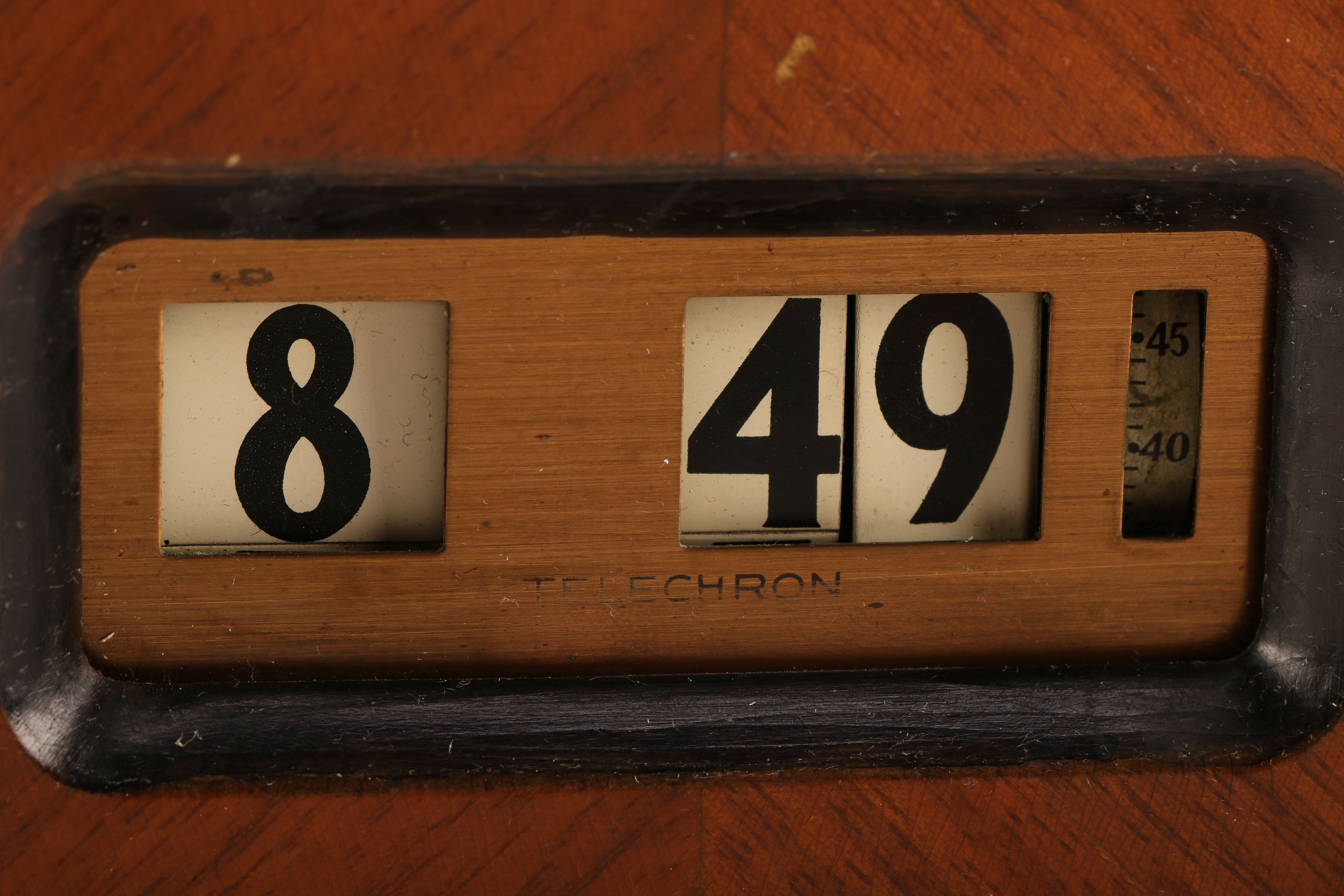 Vintage Underwood Typewriter and Desk Clock