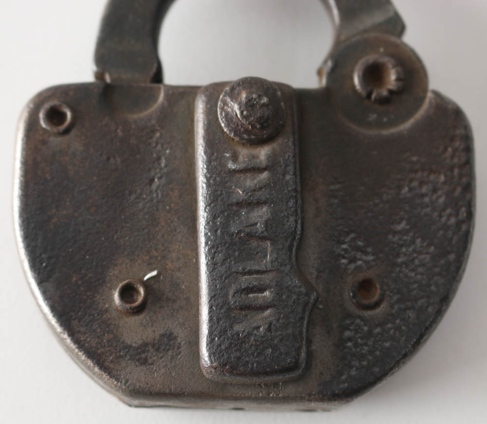 Adlake and Yale Railroad Switch Locks with Keys