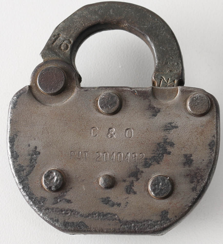 Adlake and Yale Railroad Switch Locks with Keys