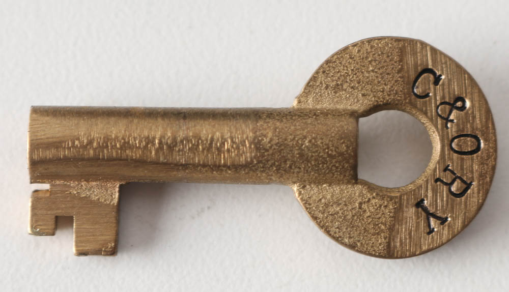 Adlake and Yale Railroad Switch Locks with Keys