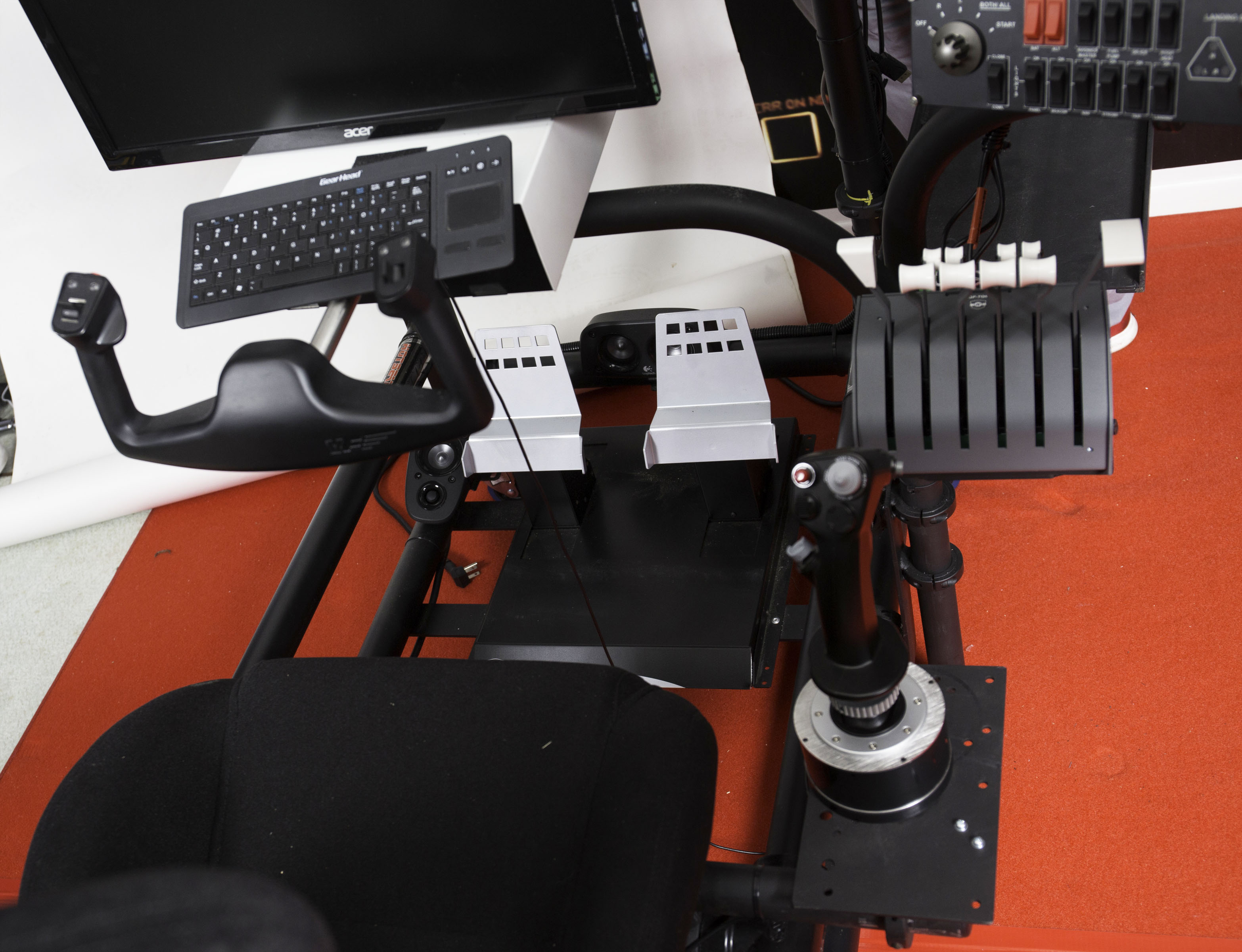 HotSeat Triple Screen Flight Simulator With Additional Components