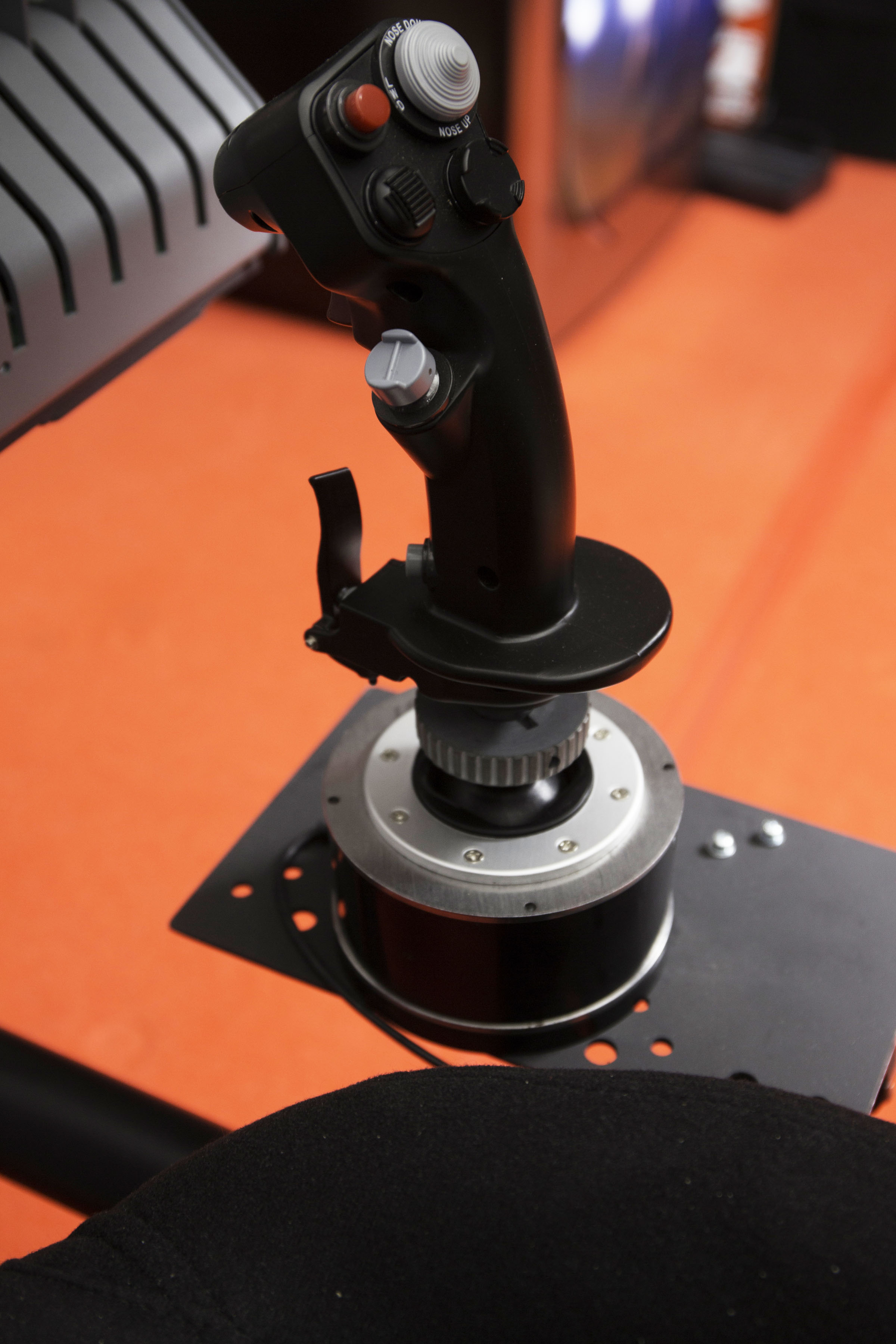 HotSeat Triple Screen Flight Simulator With Additional Components