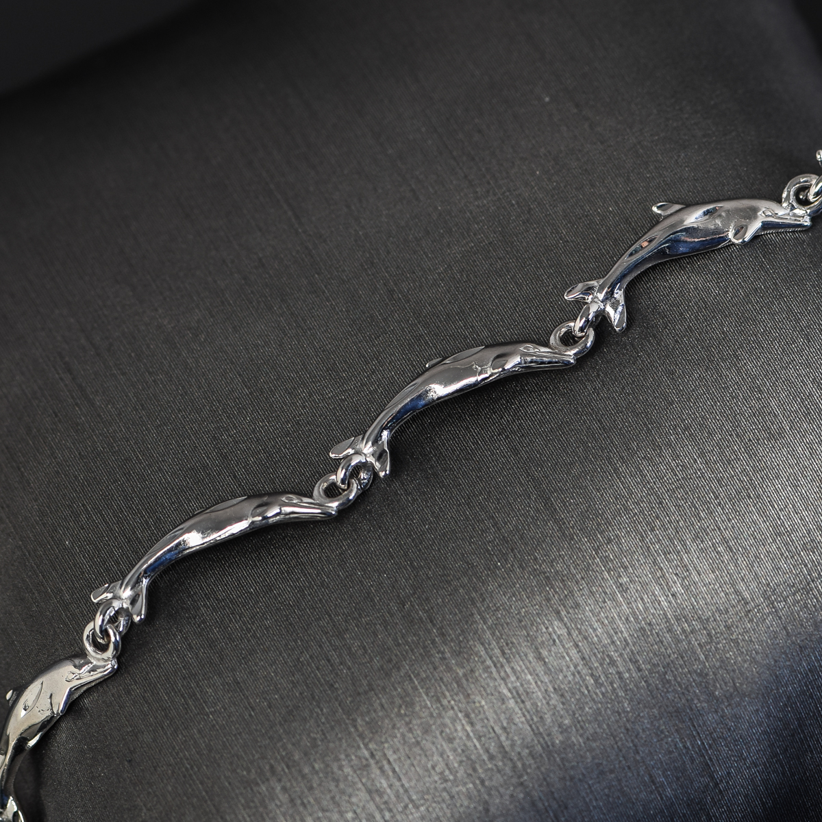 14K White Gold Dolphin Bracelet