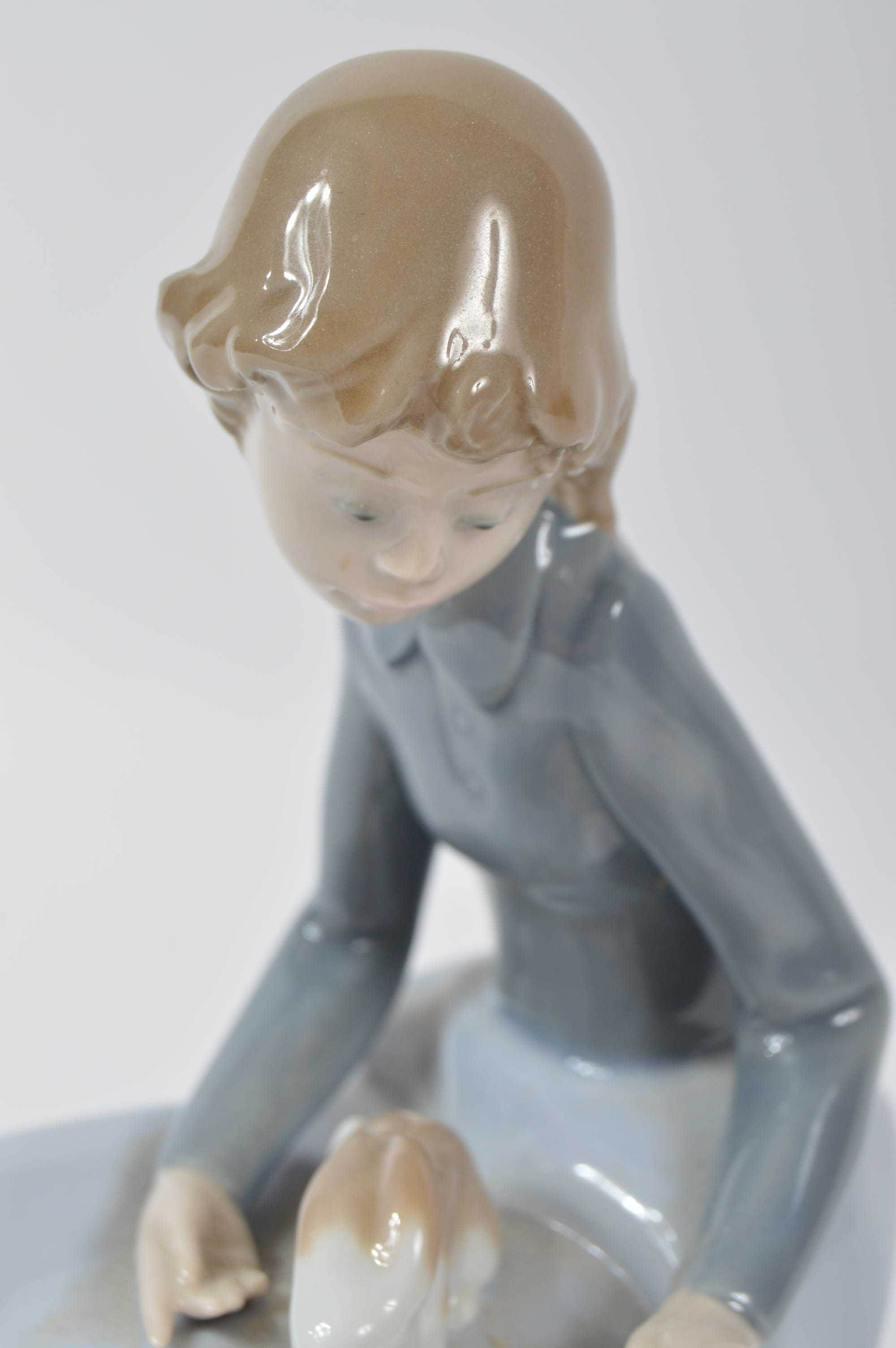 Lladro Porcelain "Daisa" Figurine