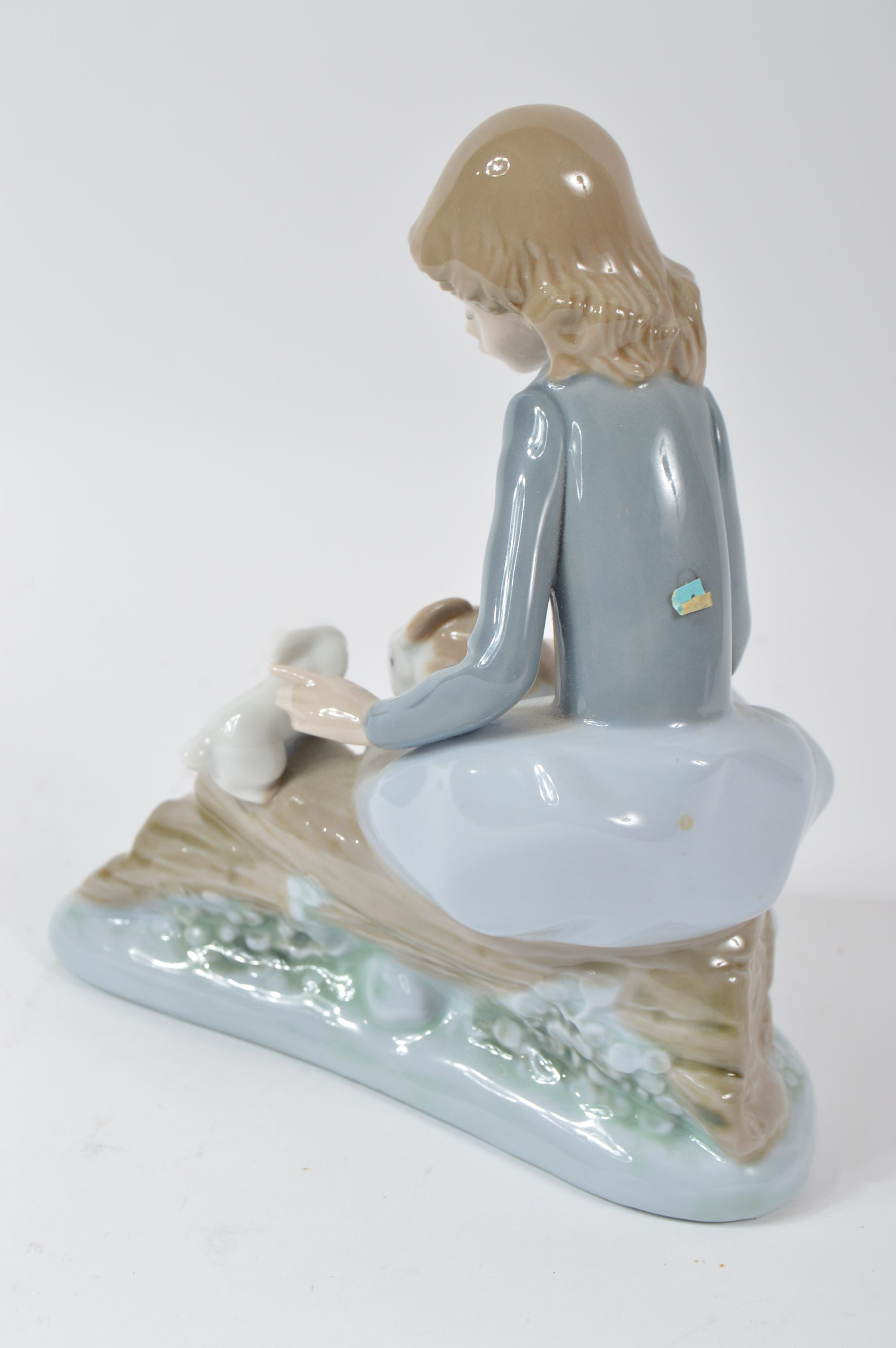 Lladro Porcelain "Daisa" Figurine