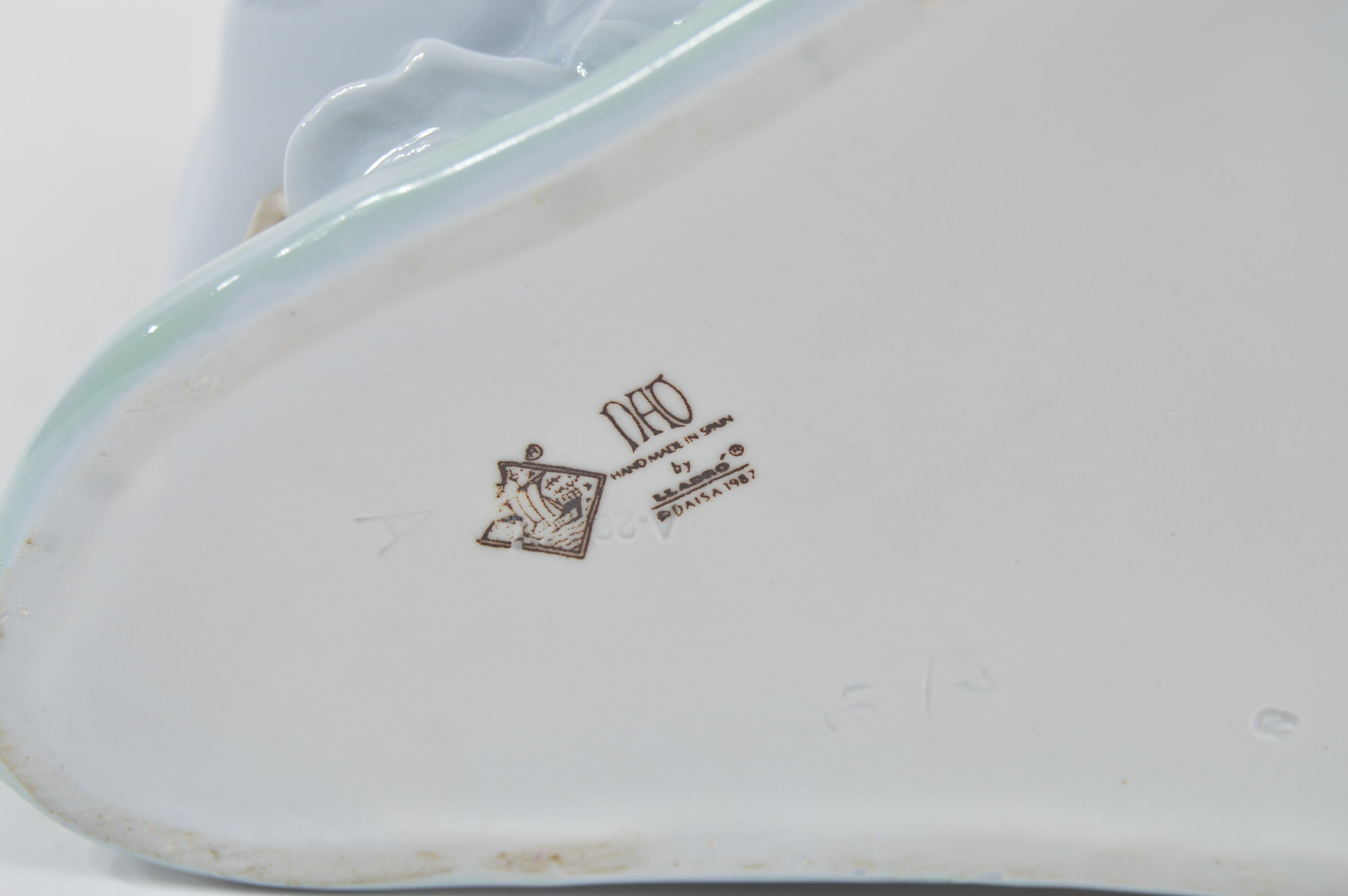 Lladro Porcelain "Daisa" Figurine
