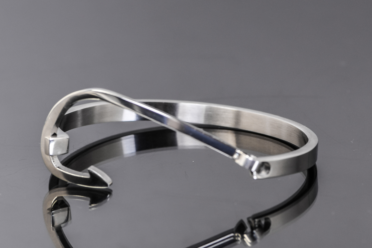 Stainless Steel Fish Hook Bangle