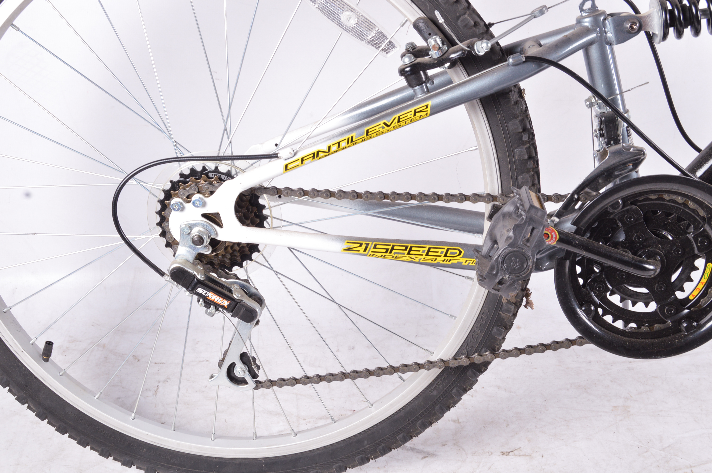 21-Speed Men's Magna Excitor Mountain Bike