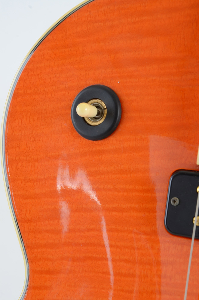 Yamaha AES 1500 Semi-Hollow Body Guitar