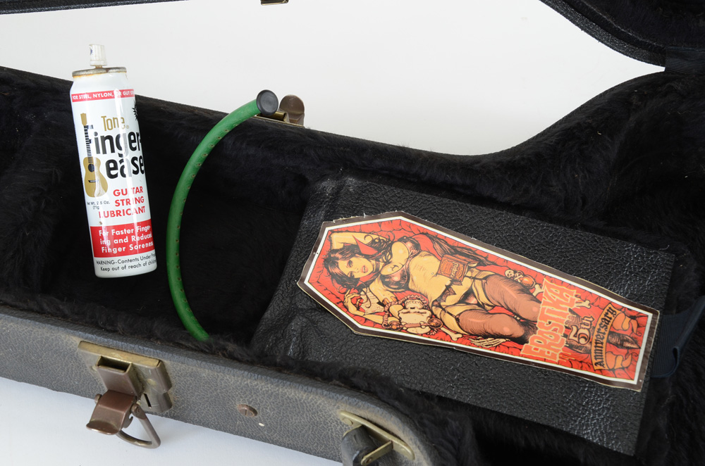 Yamaha AES 1500 Semi-Hollow Body Guitar