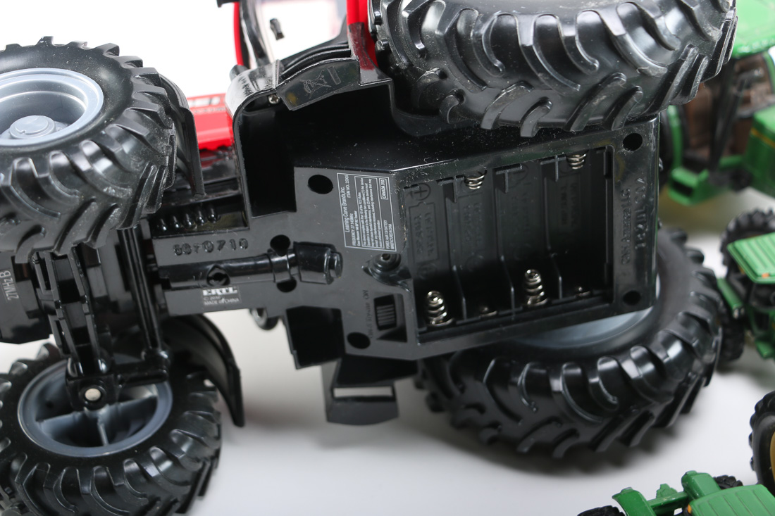 Farm Theme Diecast Toys Featuring John Deere