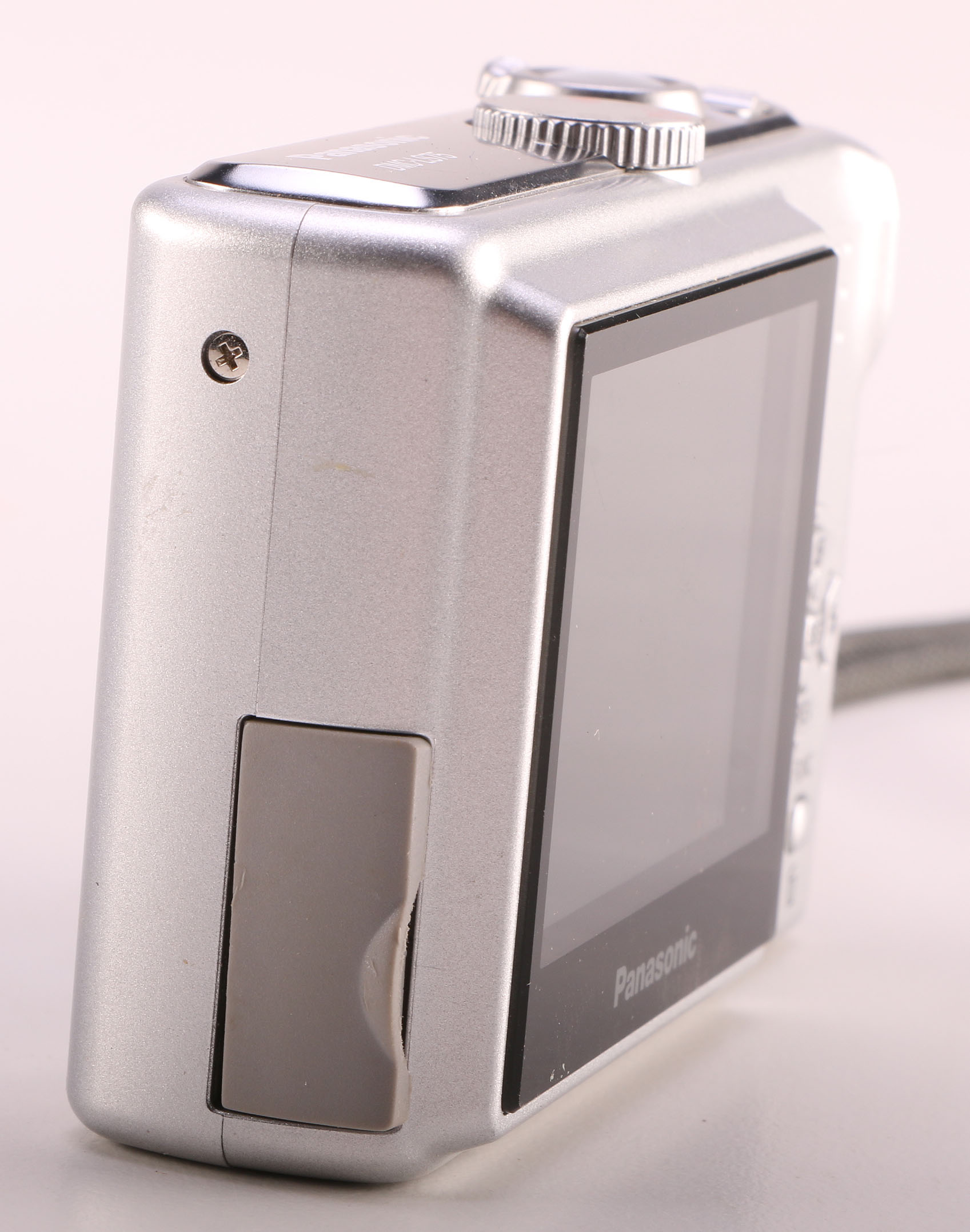 Panasonic Lumix DMC-LS75 Camera