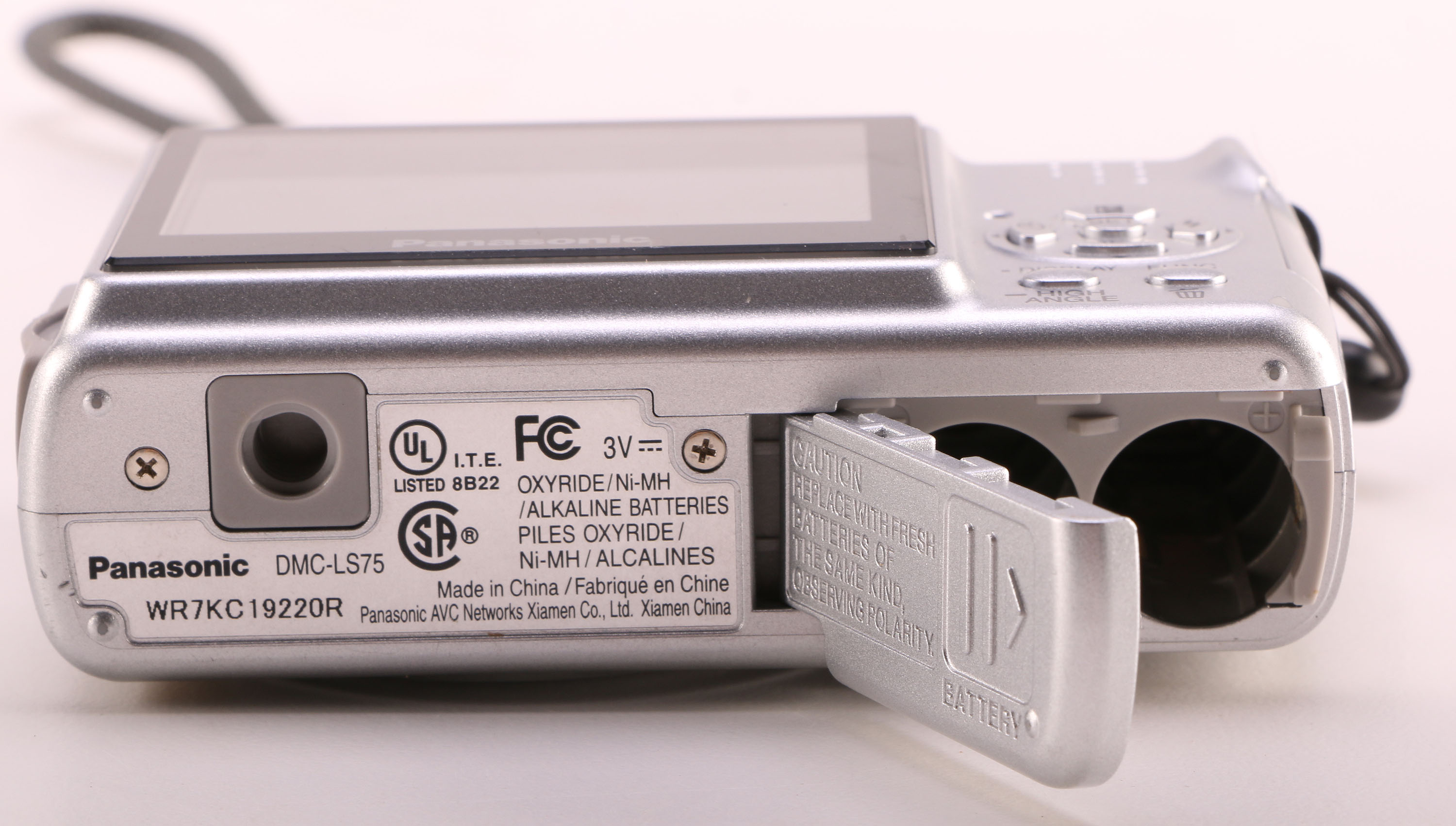 Panasonic Lumix DMC-LS75 Camera