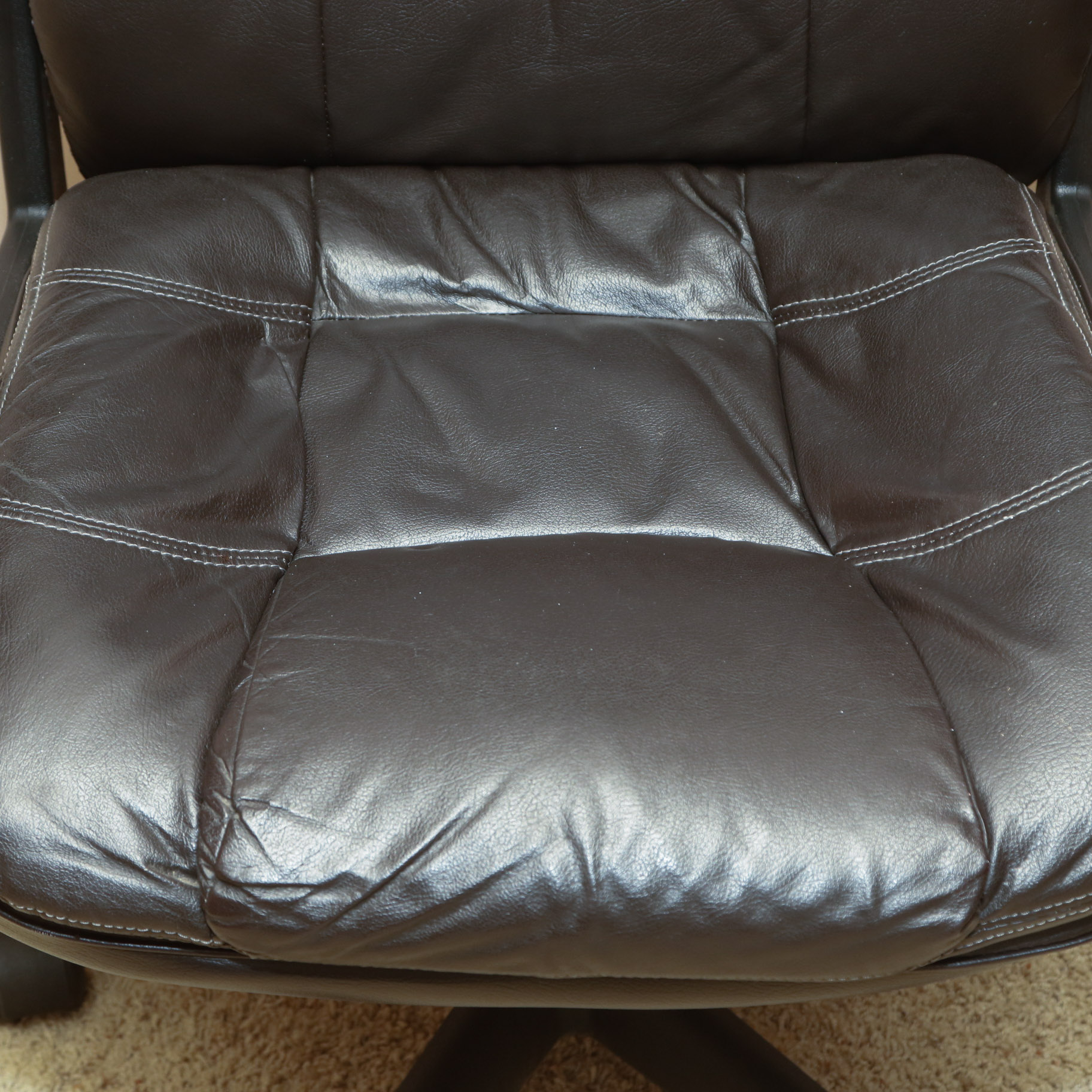 True Seating Concepts Office Massage Chair