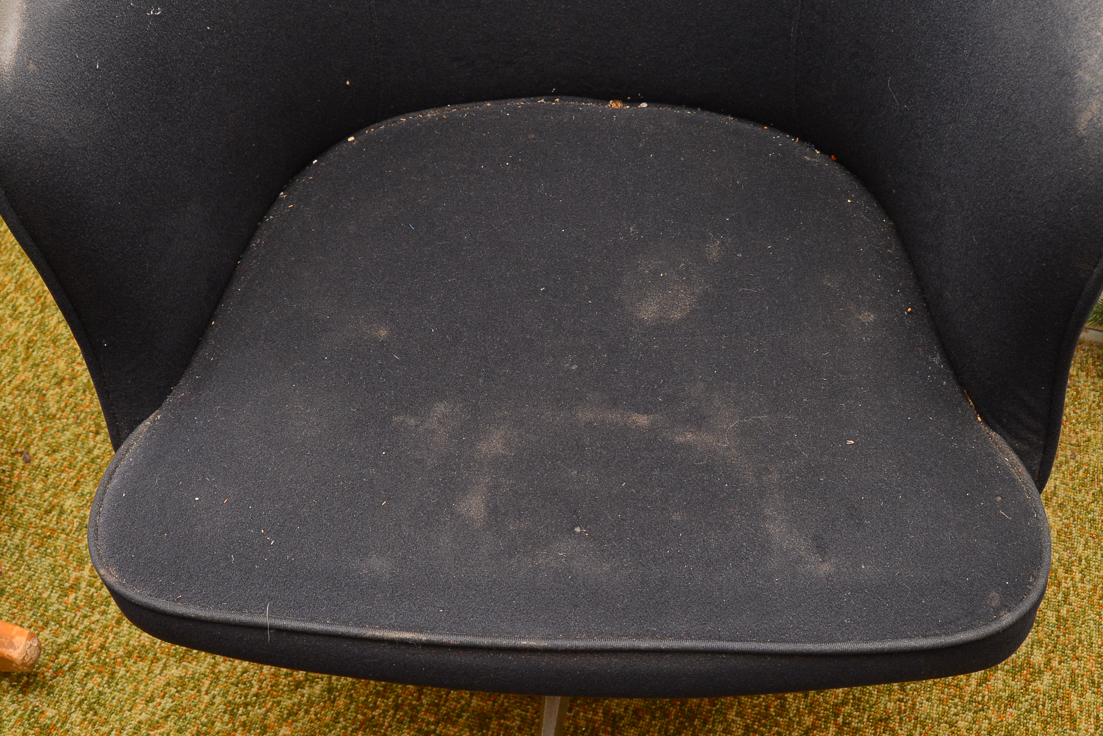 Vintage Brody Swivel Chair