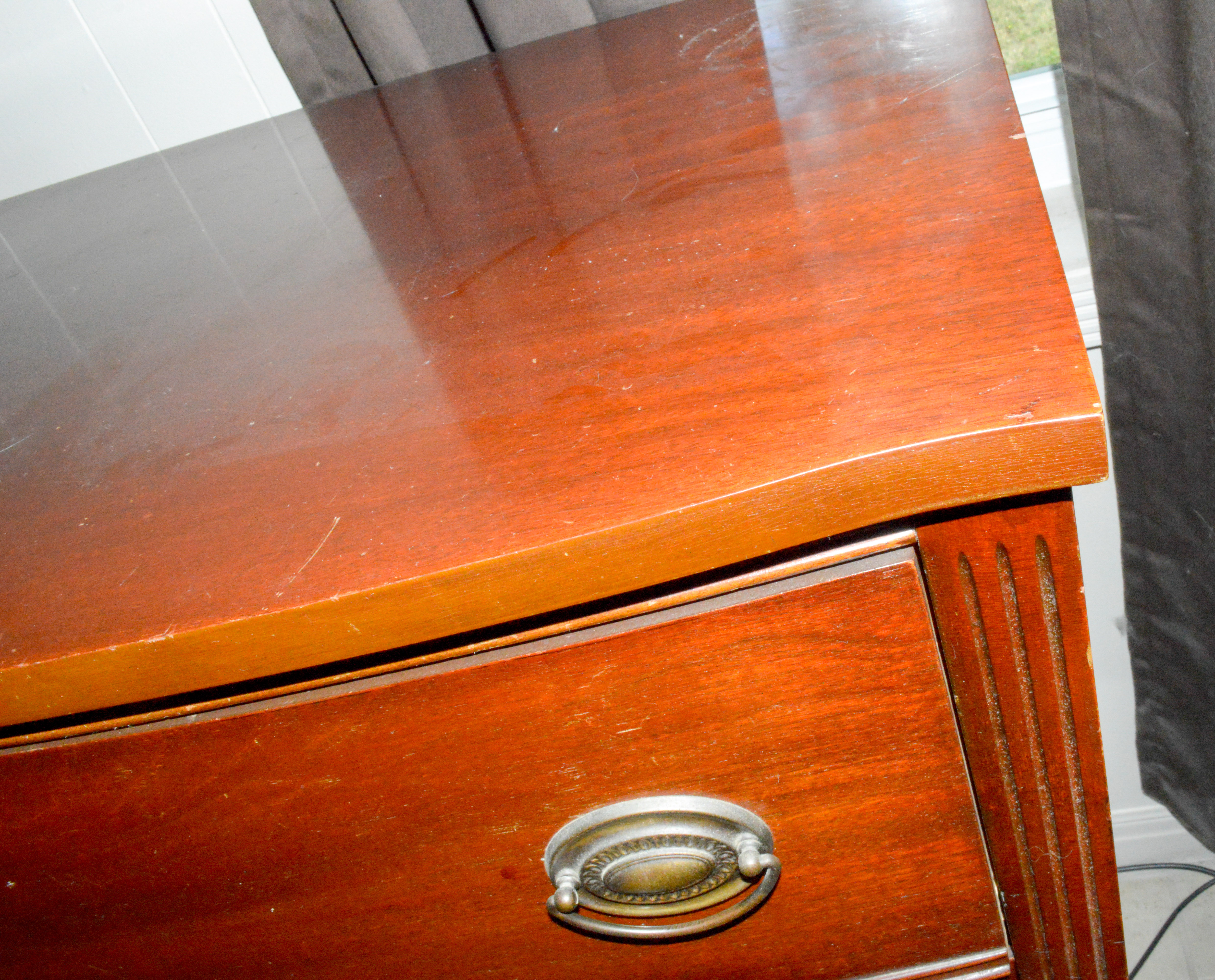 Mahogany Chest of Drawers by Dixie Furniture