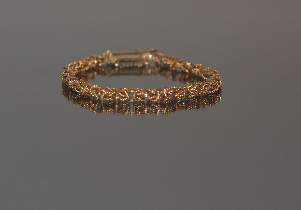 19 Karat Gold Bracelet