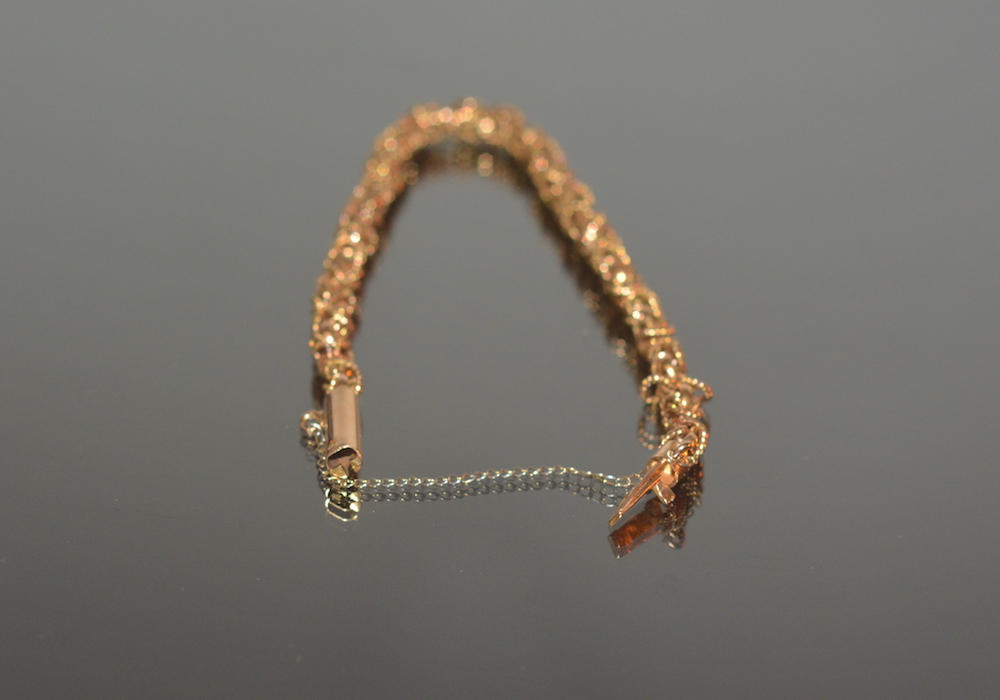 19 Karat Gold Bracelet