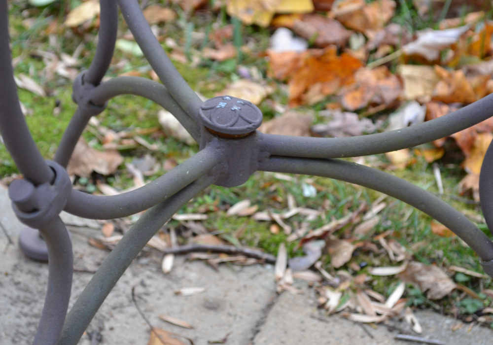 O. W. Lees "Coronado Collection" Patio Furniture Set