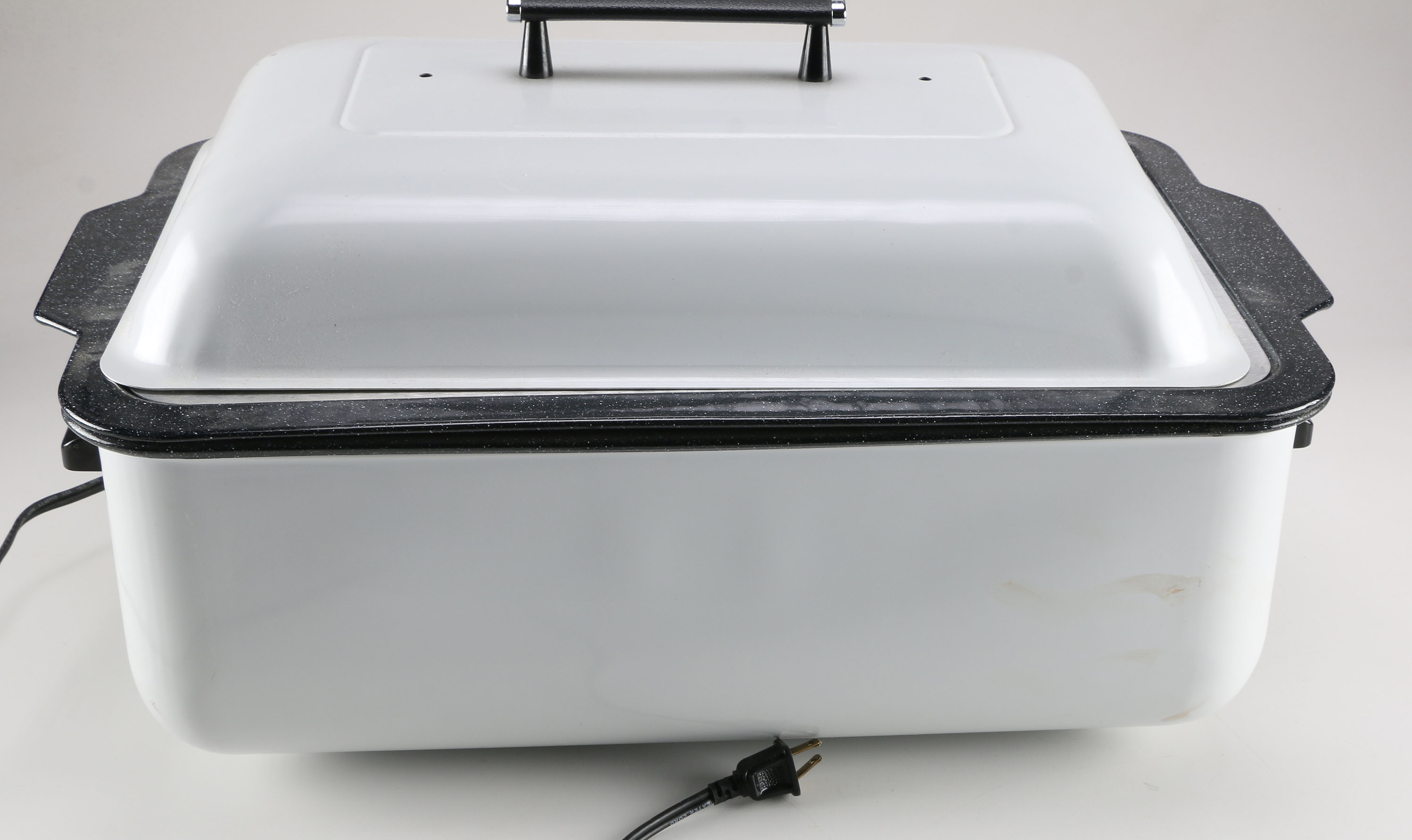 Nesco 18 Roaster Oven