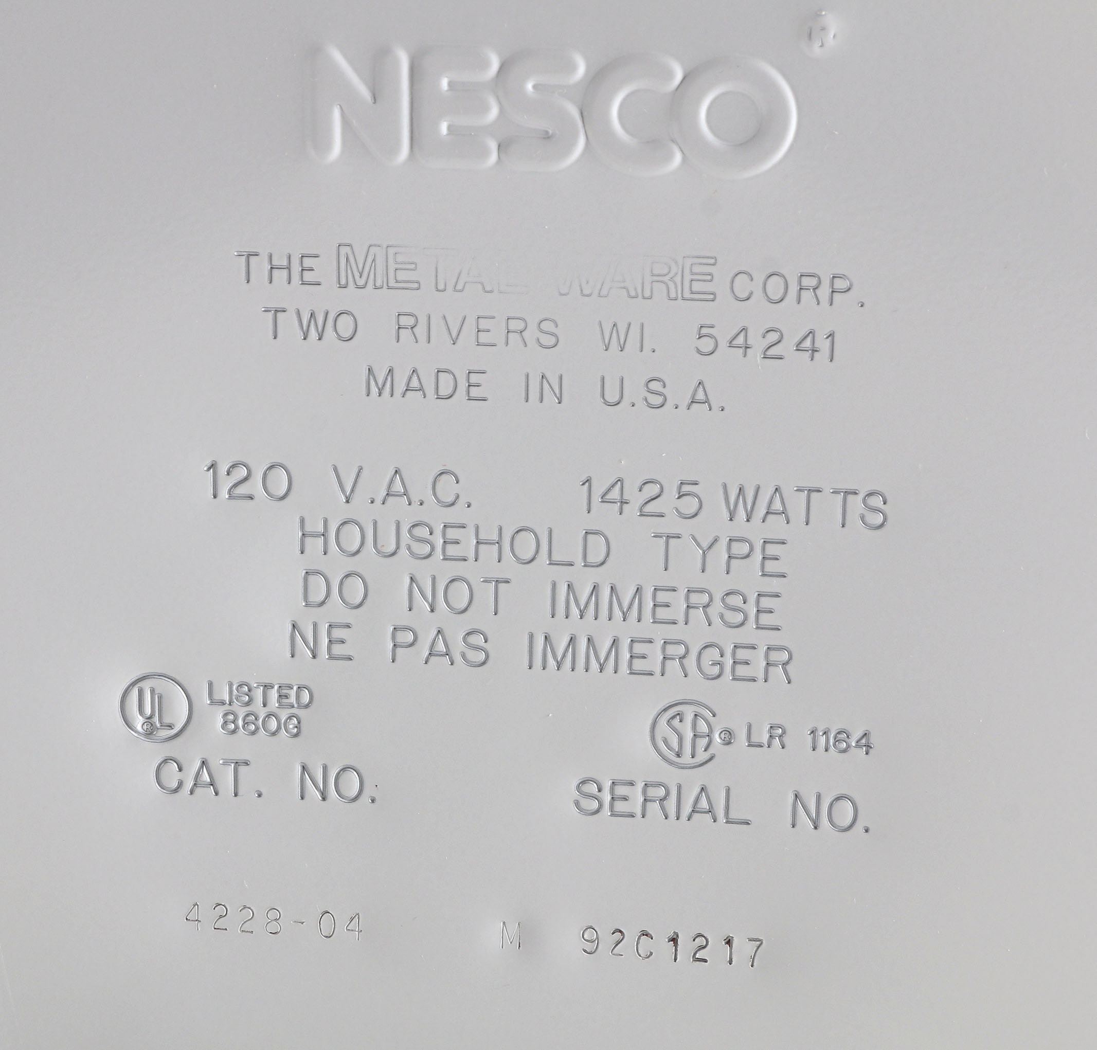 Nesco 18 Roaster Oven