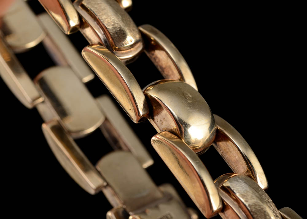 1940s Vintage 8K Yellow Gold Openwork Link Bracelet