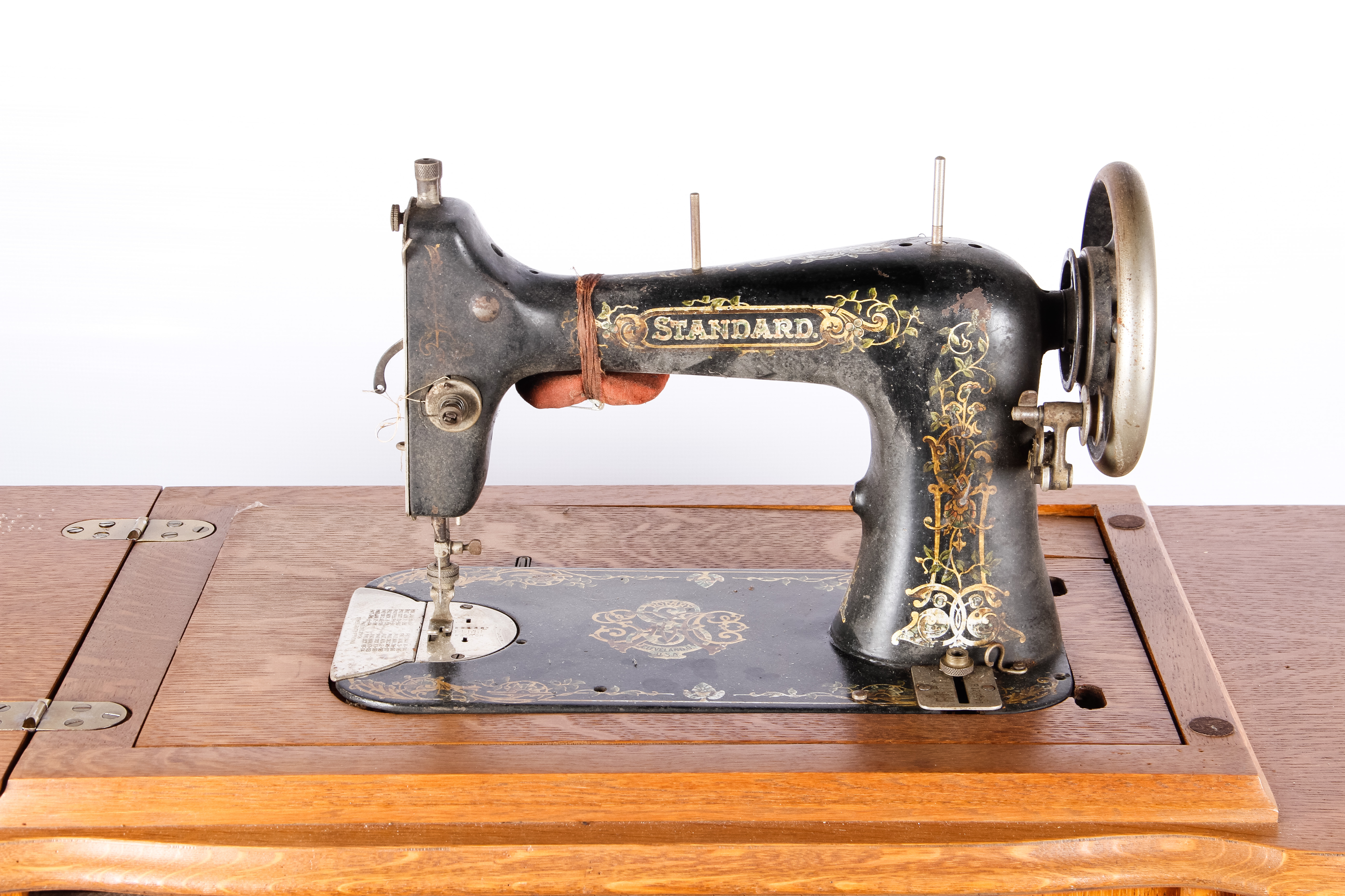 Vintage Standard Sewing Machine and Cabinet