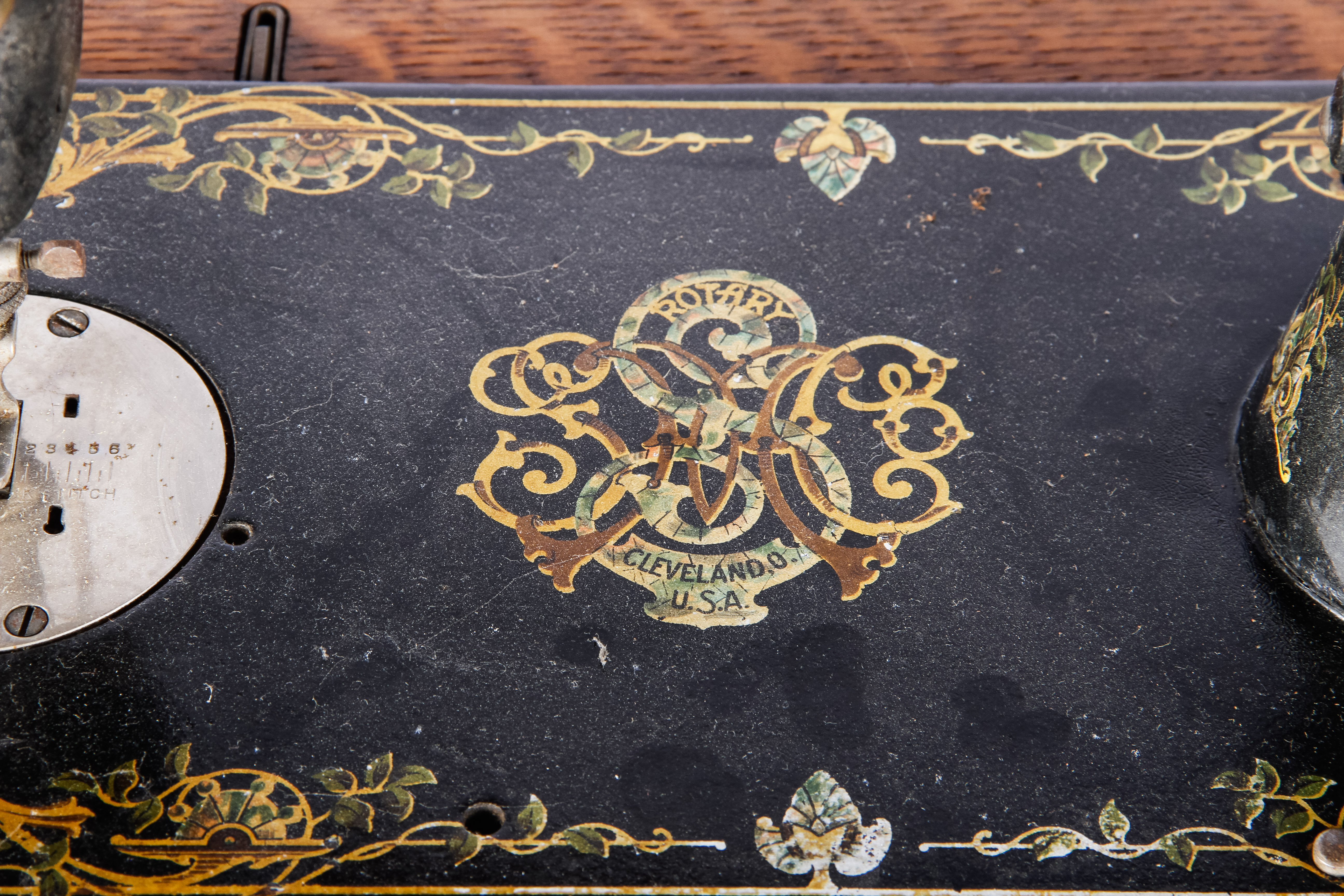 Vintage Standard Sewing Machine and Cabinet