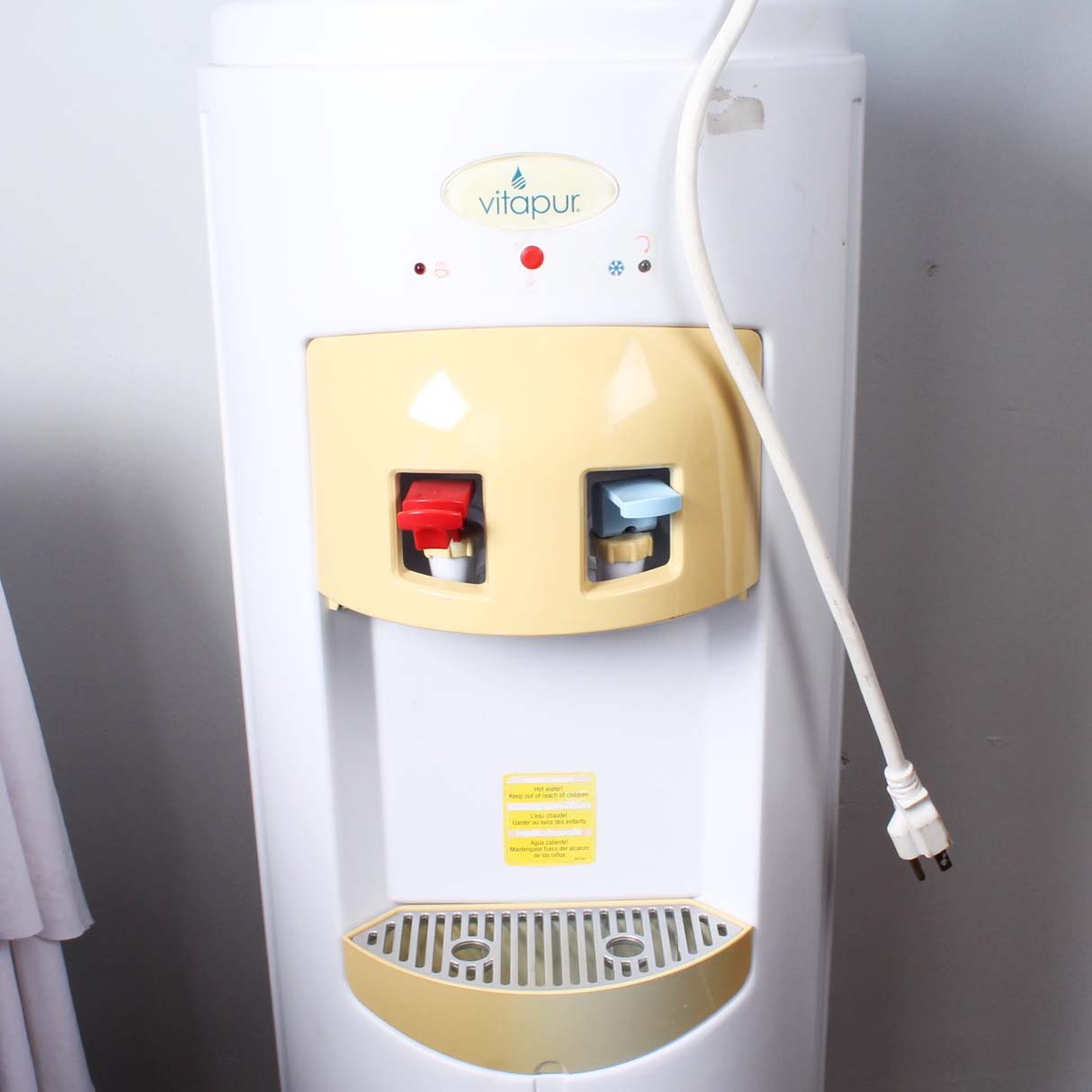 Vitapur Water Dispenser with Vintage Drink Cooler