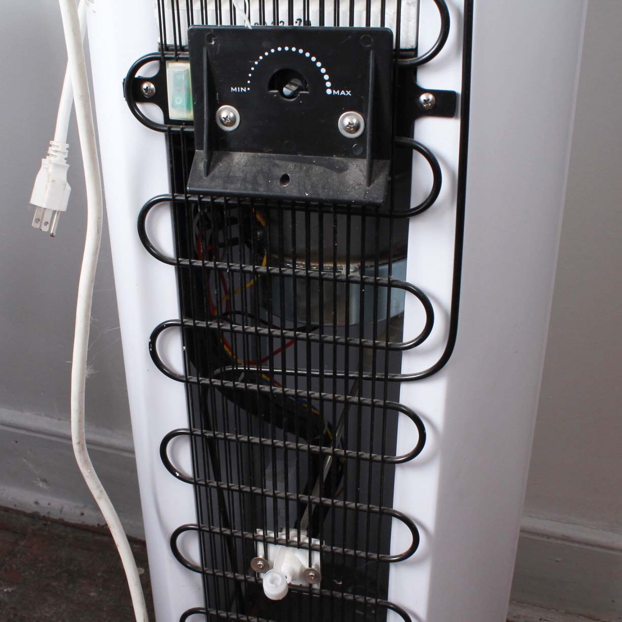 Vitapur Water Dispenser with Vintage Drink Cooler