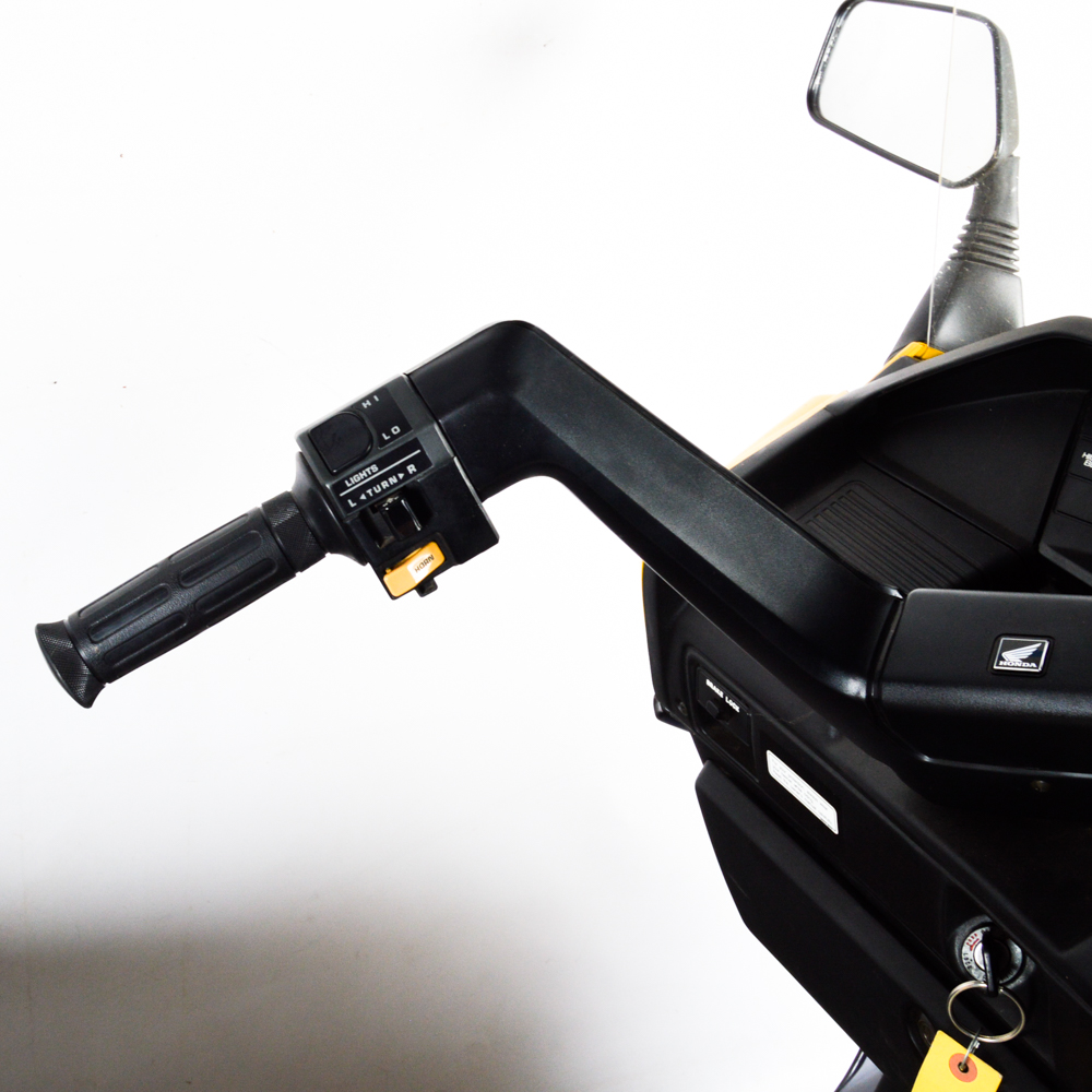 2004 Honda Helix Yellow Scooter