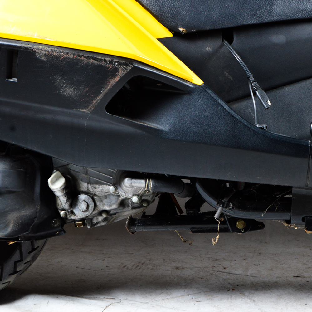 2004 Honda Helix Yellow Scooter