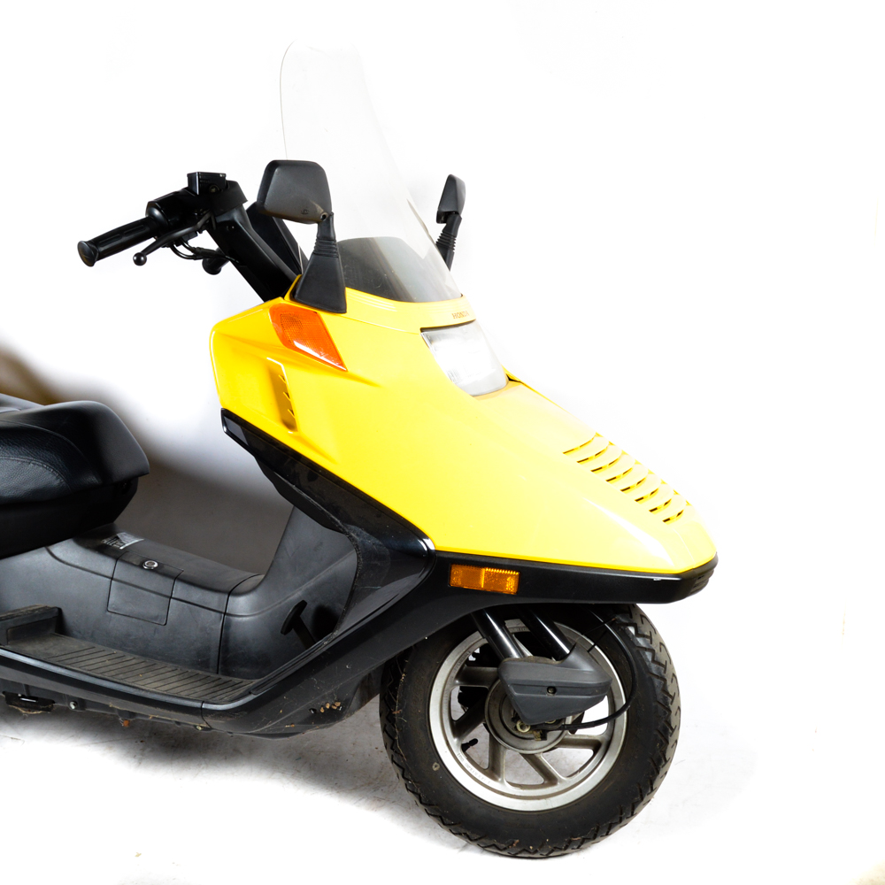 2004 Honda Helix Yellow Scooter
