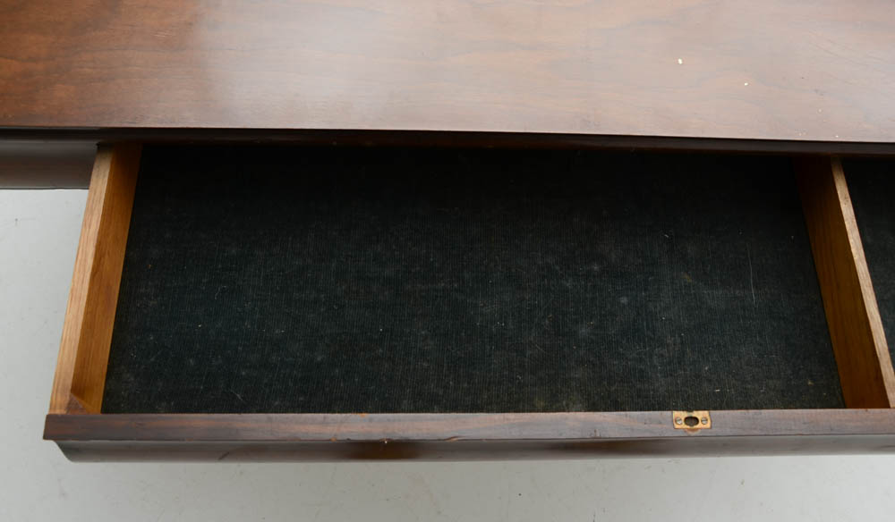 Drawl-Leaf Library Table