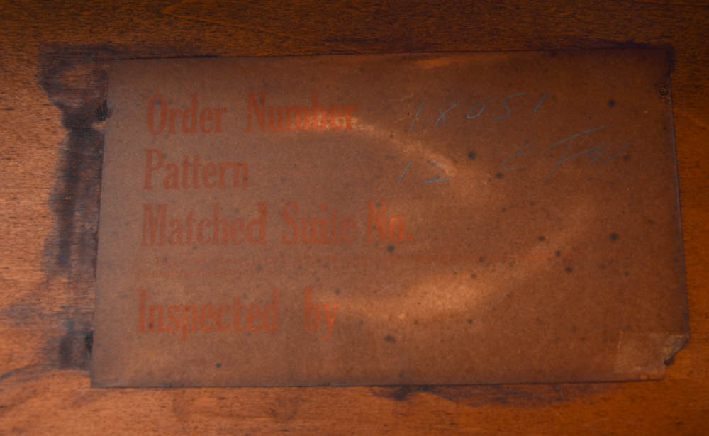 Drawl-Leaf Library Table