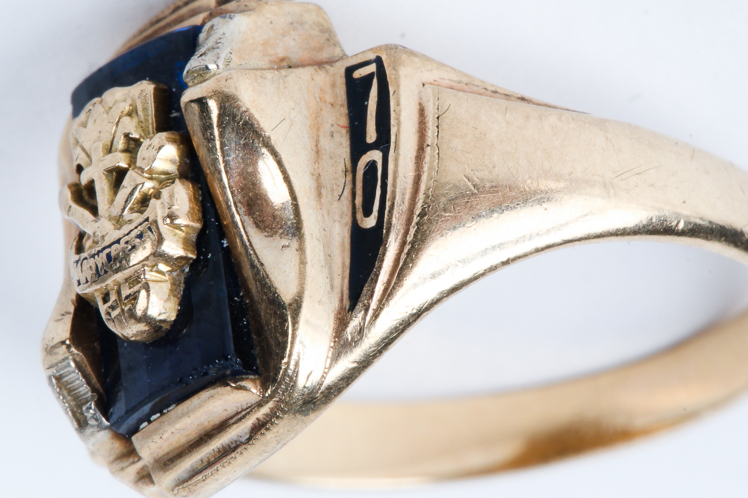 Vintage 10K Yellow Gold Josten Class Ring