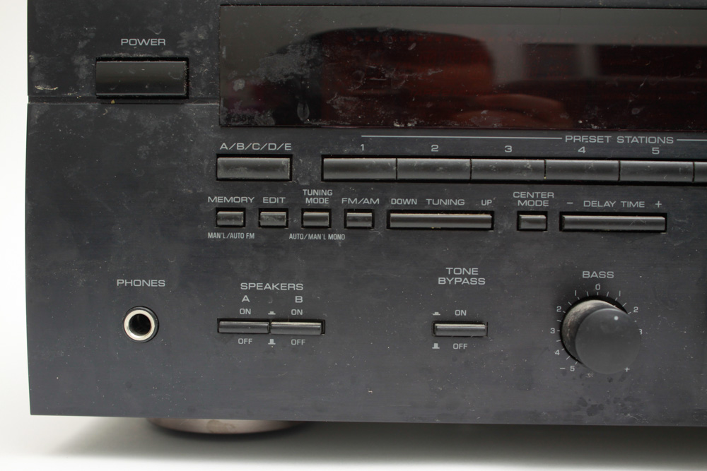 Yamaha RX-V690 Stereo Receiver