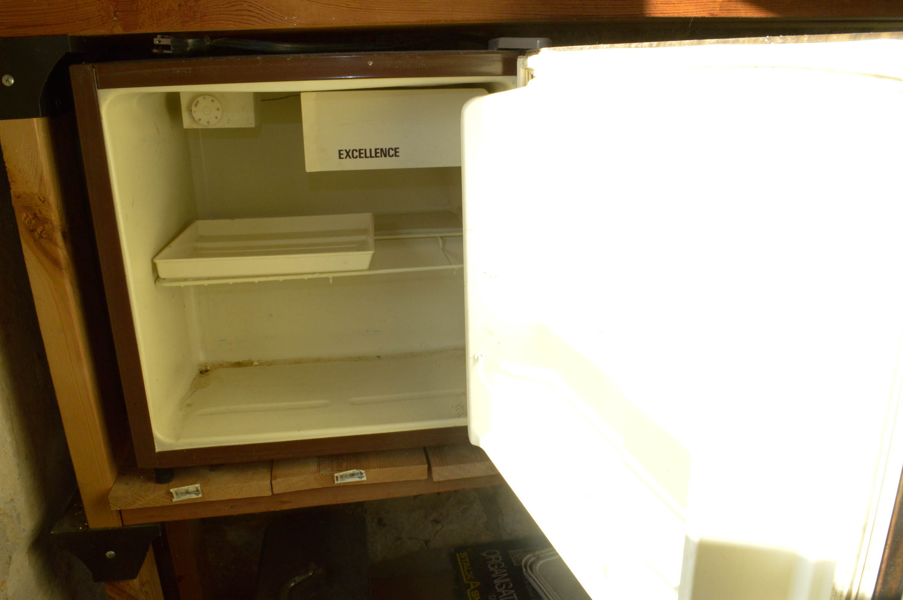 Excellence Mini Refrigerator