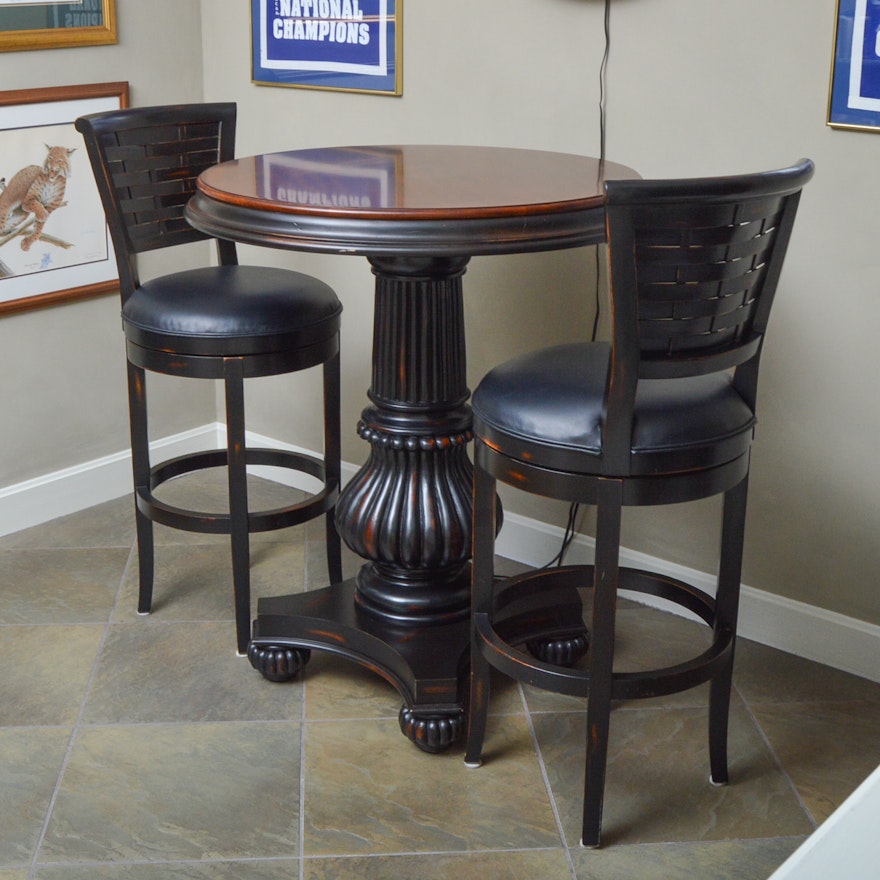 Havertys Furniture Pub Table with Hillsdale Stools