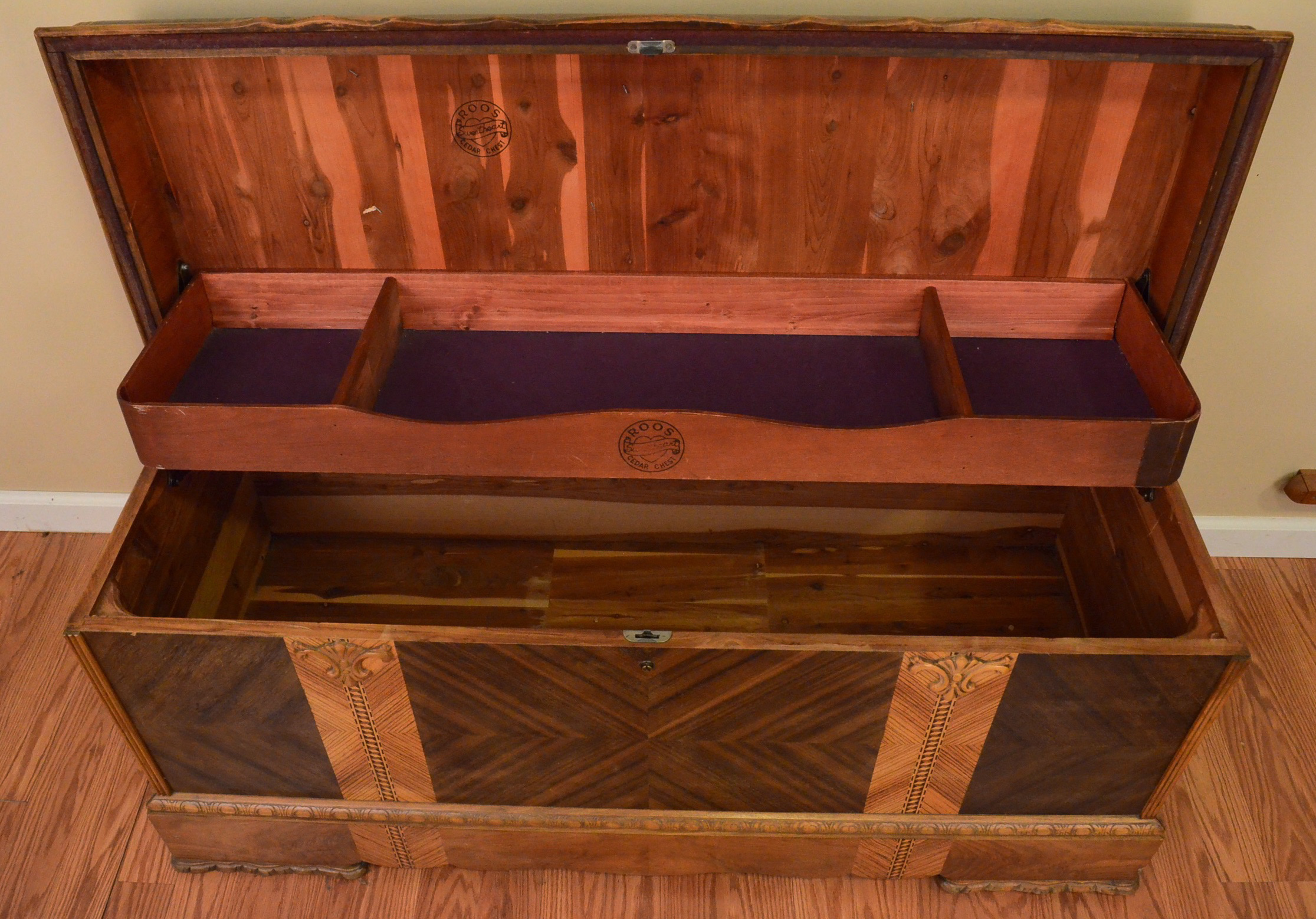Roos Sweetheart Cedar Chest