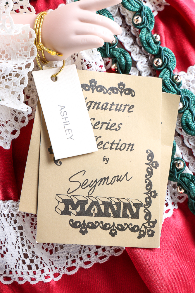 Pair of Seymour Mann Limited Edition Porcelain Dolls