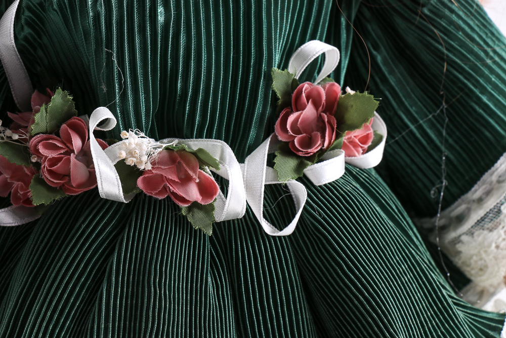 Pair of Seymour Mann Limited Edition Porcelain Dolls