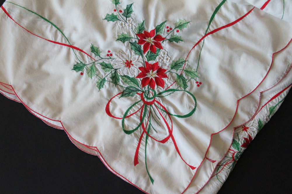 Decorative Tablecloth Assortment Featuring Williams Sonoma