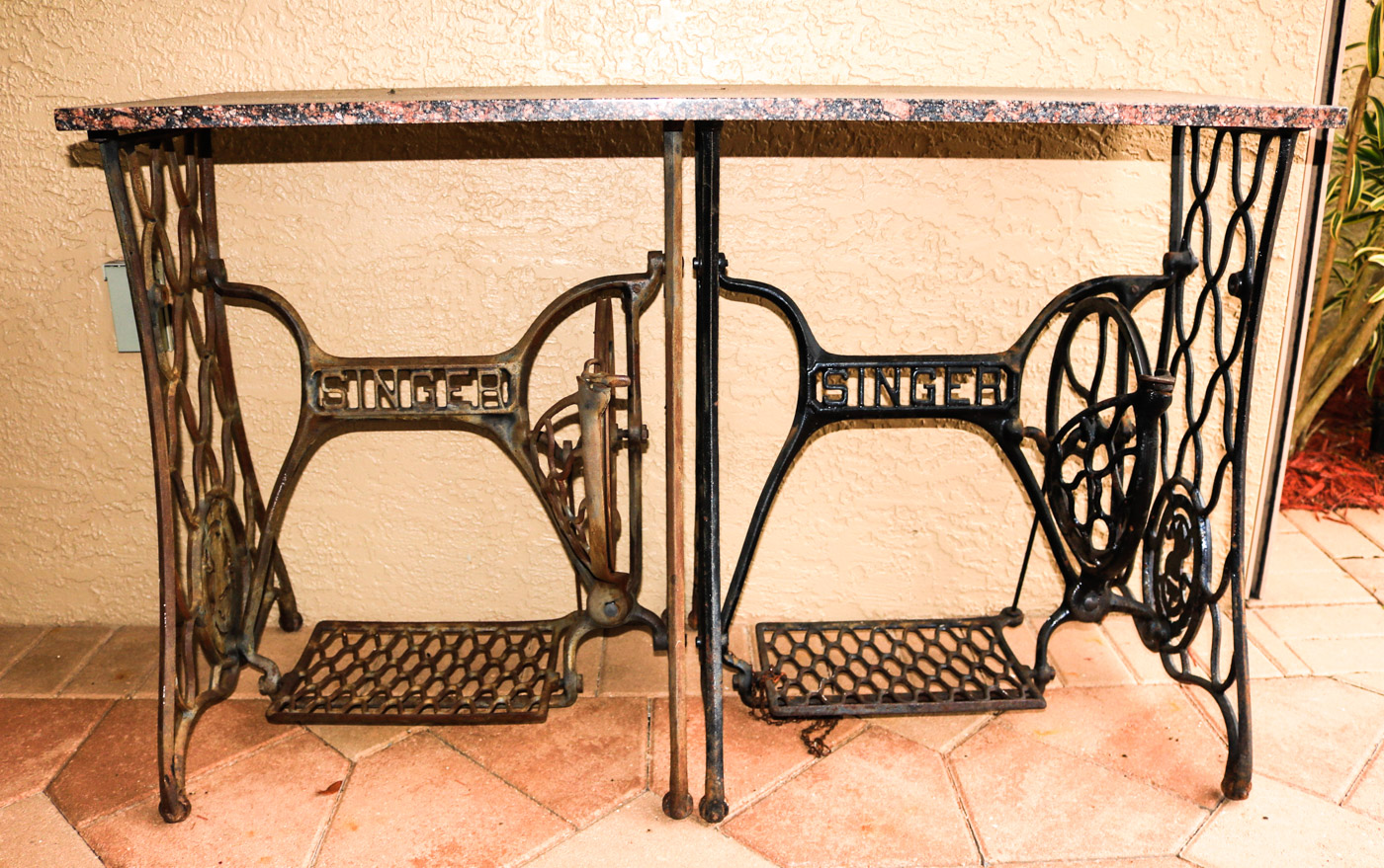 Singer Sewing Machine Table