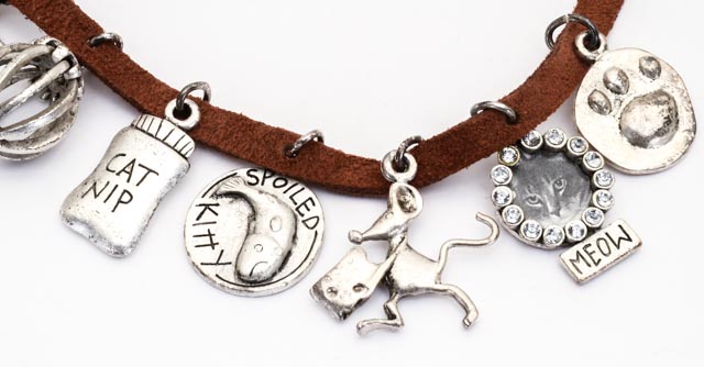 Assortment of Jewelry Including Stamped 925 Ring