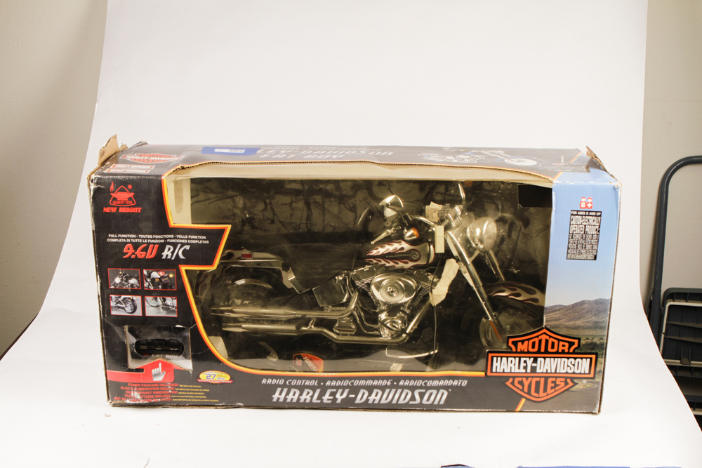 Harley-Davidson "Fat Boy" Remote Control Toy