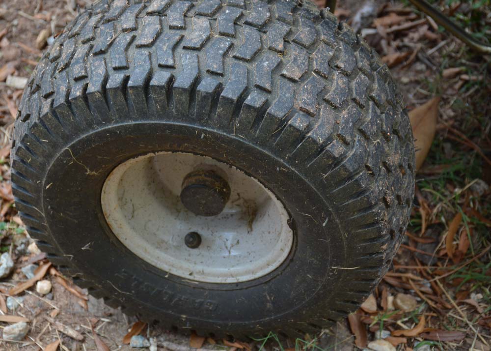 Troy-Bilt Tuffy Riding Lawnmower