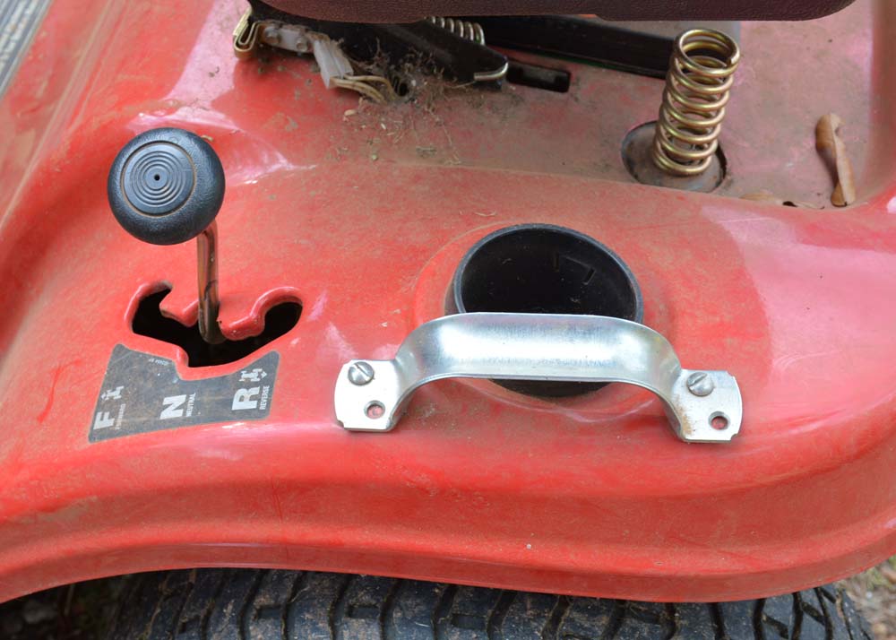 Troy-Bilt Tuffy Riding Lawnmower