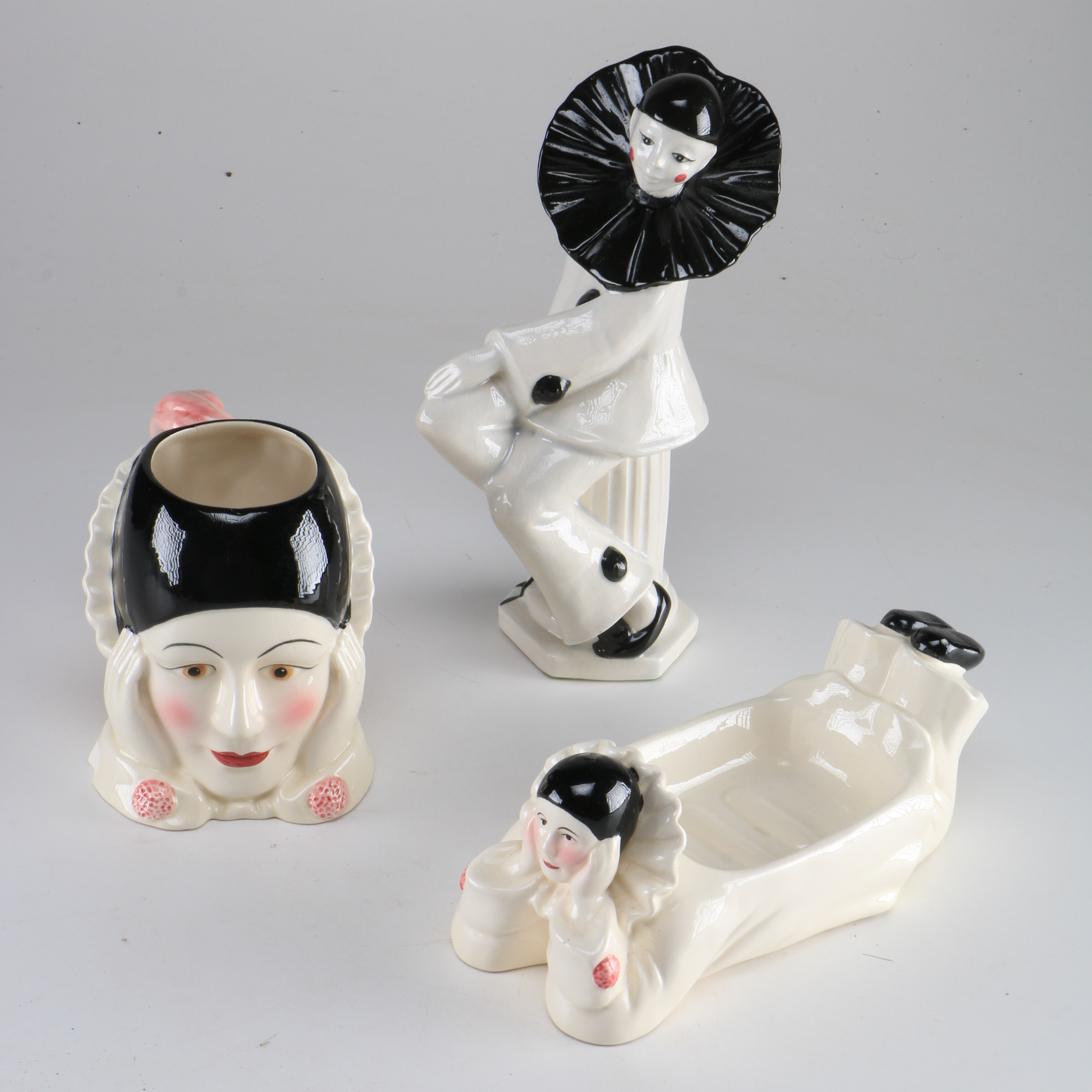 "Pierrot" Ceramic Clown Décor